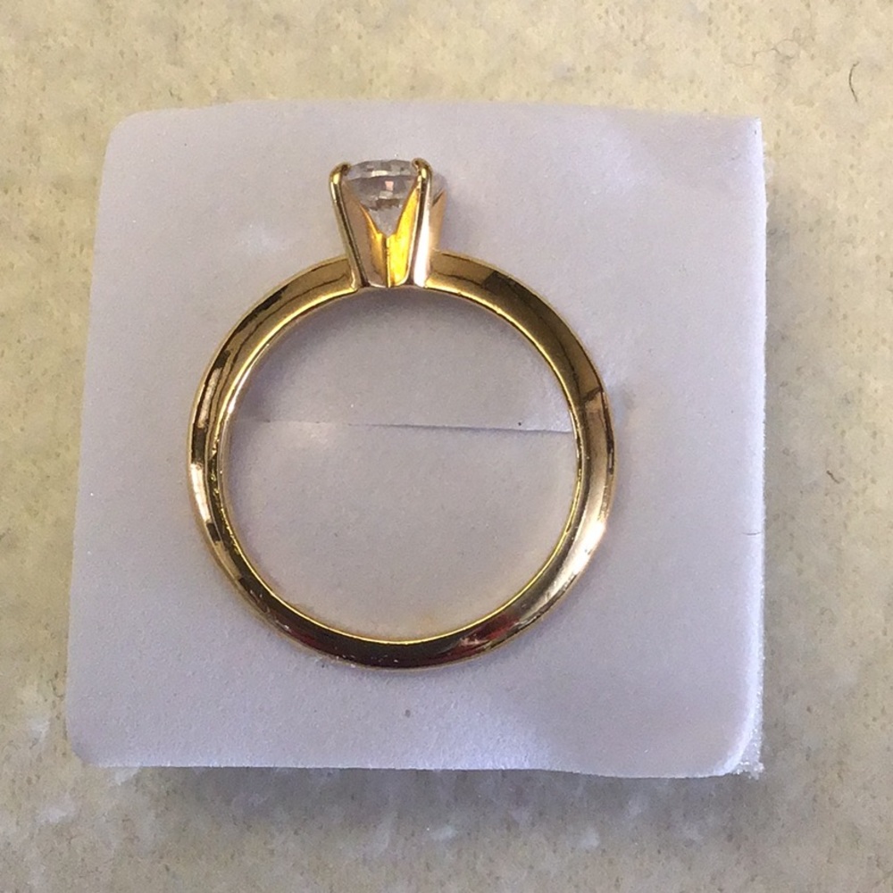 Ring - Picture 2 of 2